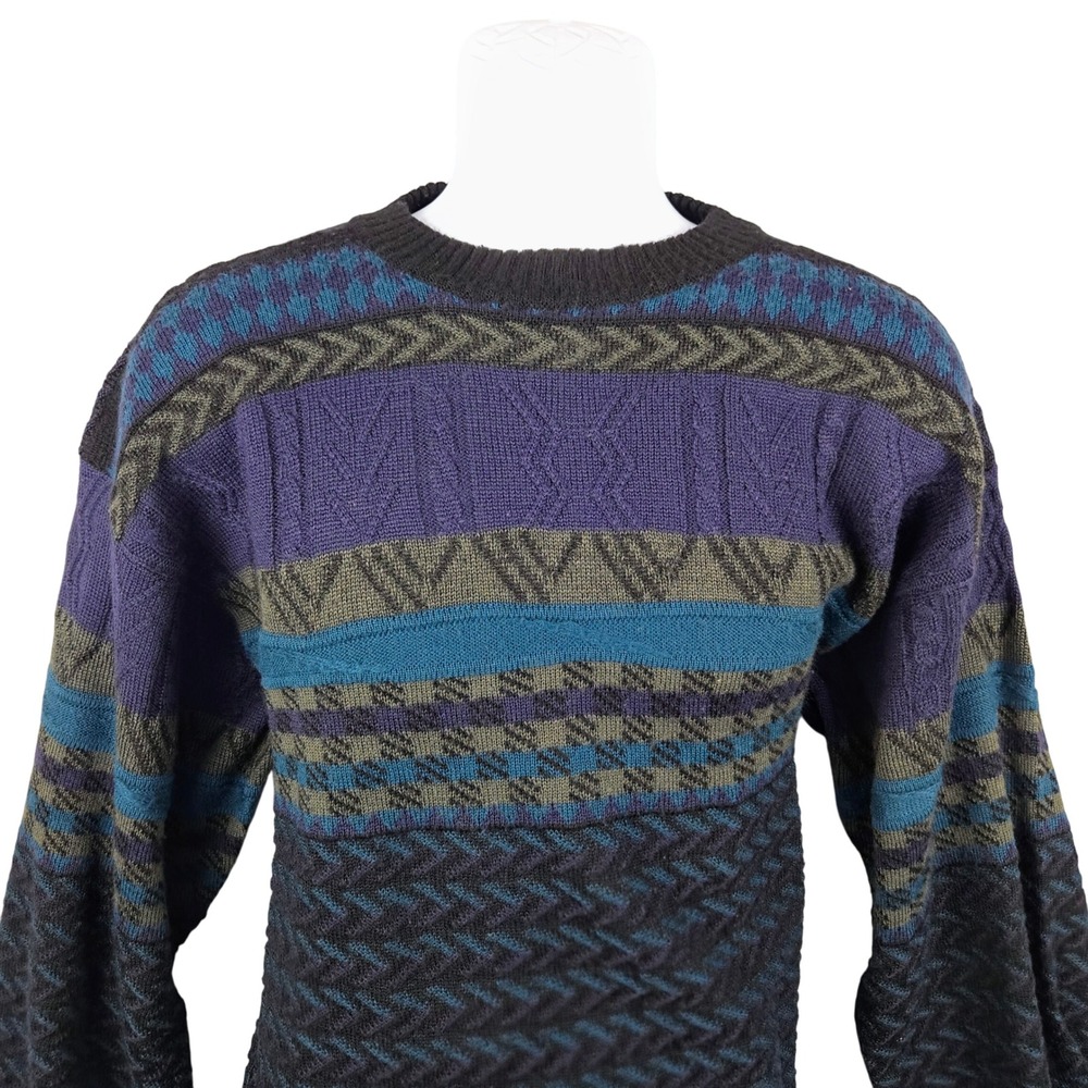 Tyrolia Skiwear Men's Sweater Medium Purple Blue Vintage Patterned Wool Blend
